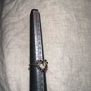 Blue sapphire and gold ring